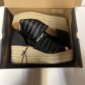 a.n.a. Lisa Black Size 9.5 Women’s Wedge Sandals, New With Tags